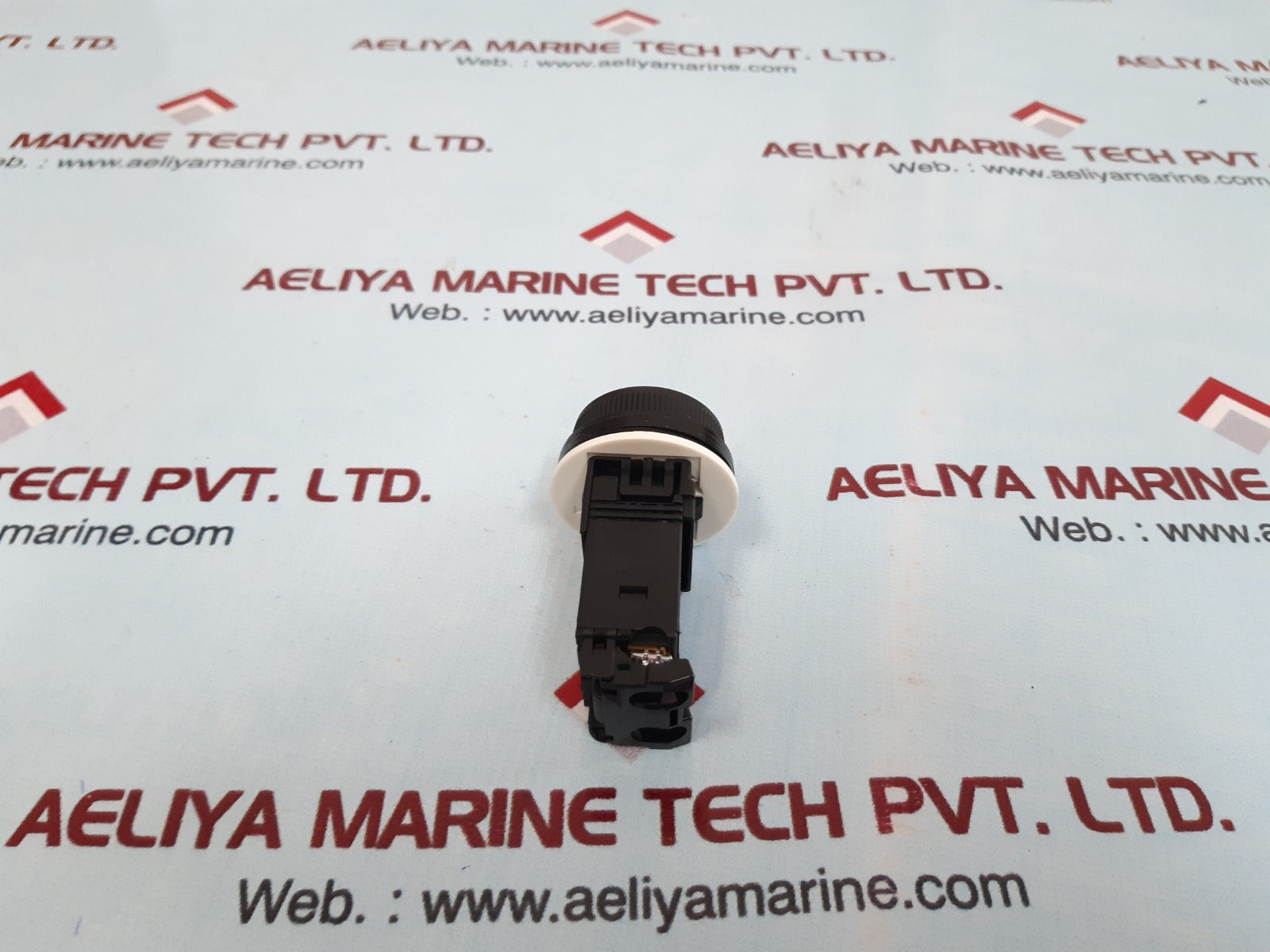 Kasuga L3S1W Pilot Lamp 100-110V 50-60Hz