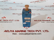 Wabco 3750239200 pressure reducing valve (Used)