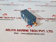 Wabco 3750239200 pressure reducing valve (Used)