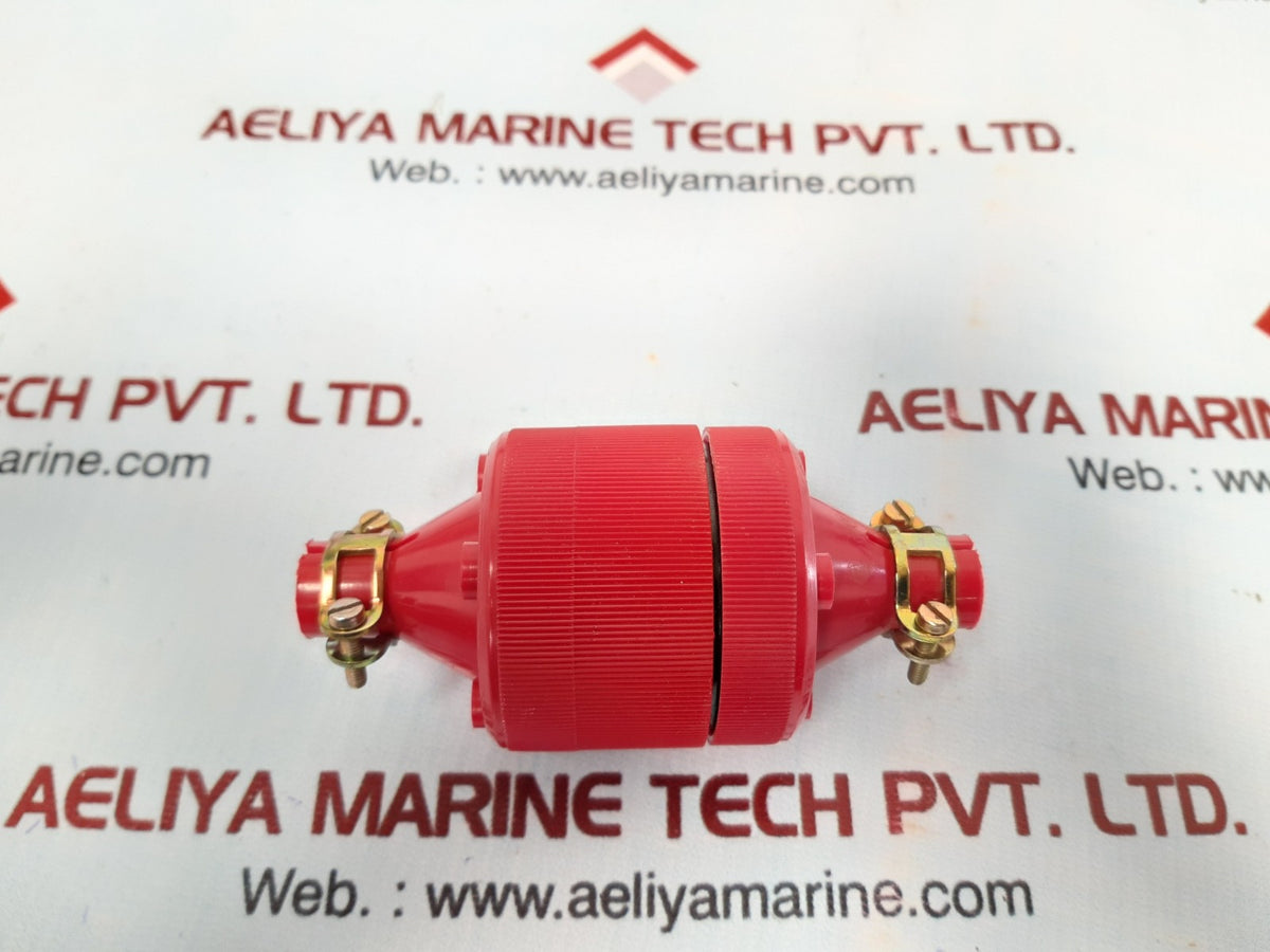 Pial 30A 250/380/440V Ca Plug – Aeliya Marine
