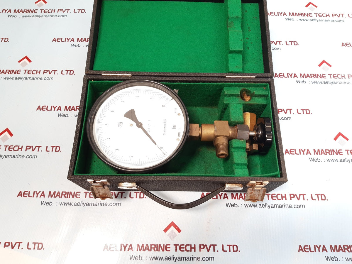 Wika kl.0,6 manometer pressure gauge