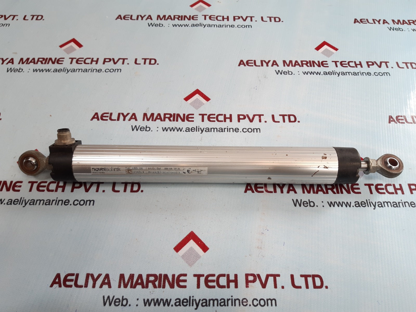 Novotechnik lwg 150 position sensor