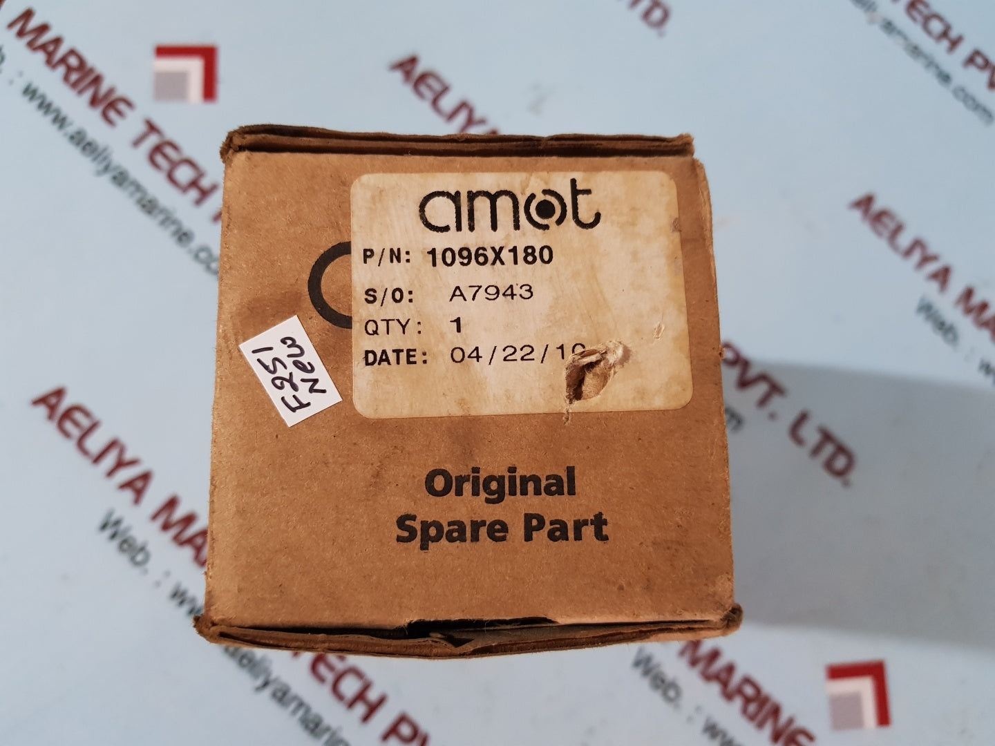 Amot 1096x180 flow control thermostat