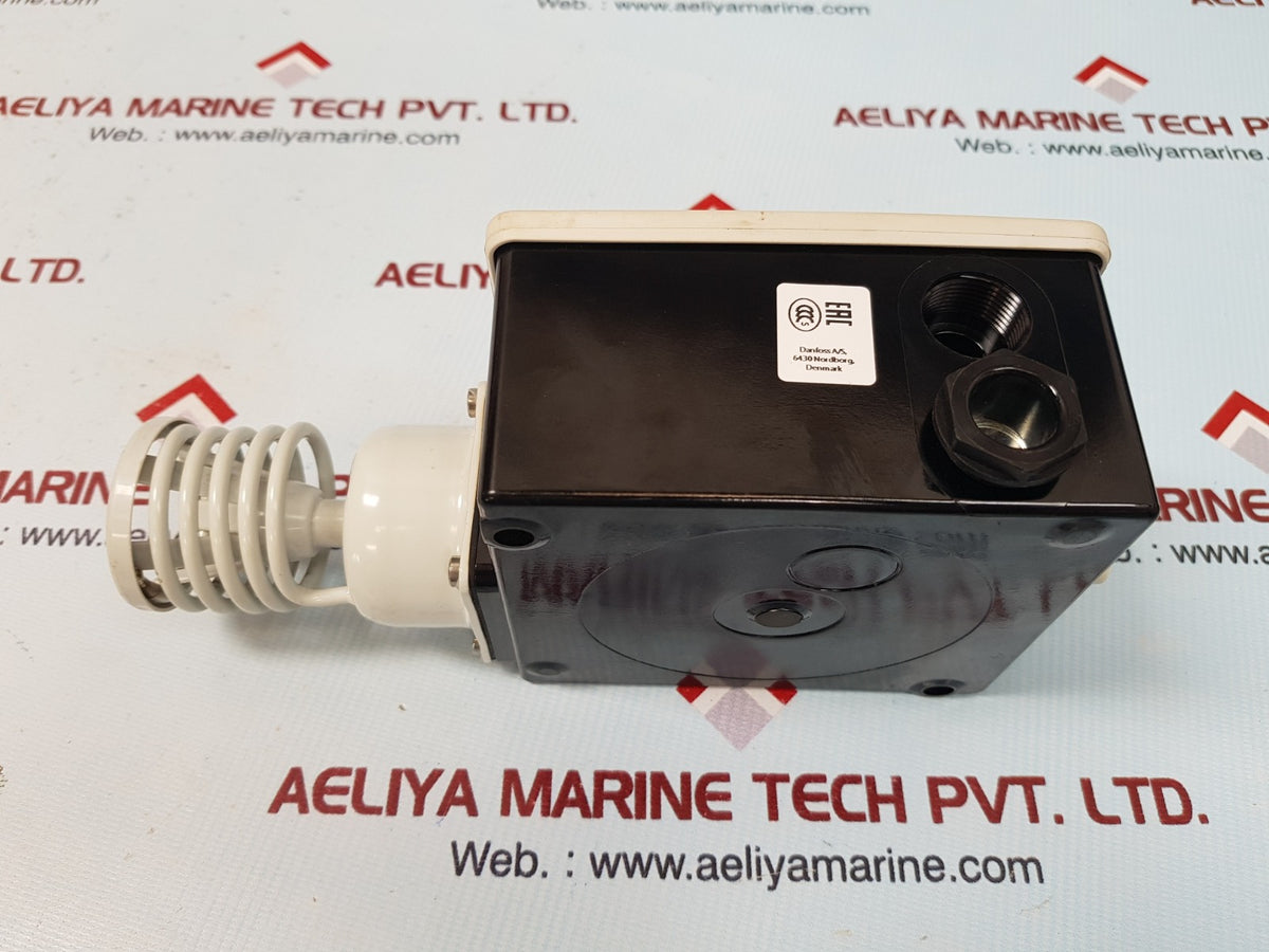 Danfoss RT4 017-5036 Pressure Control Switch – Aeliya Marine