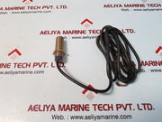 Telemecanique xs1m18mb230h4 proximity sensor