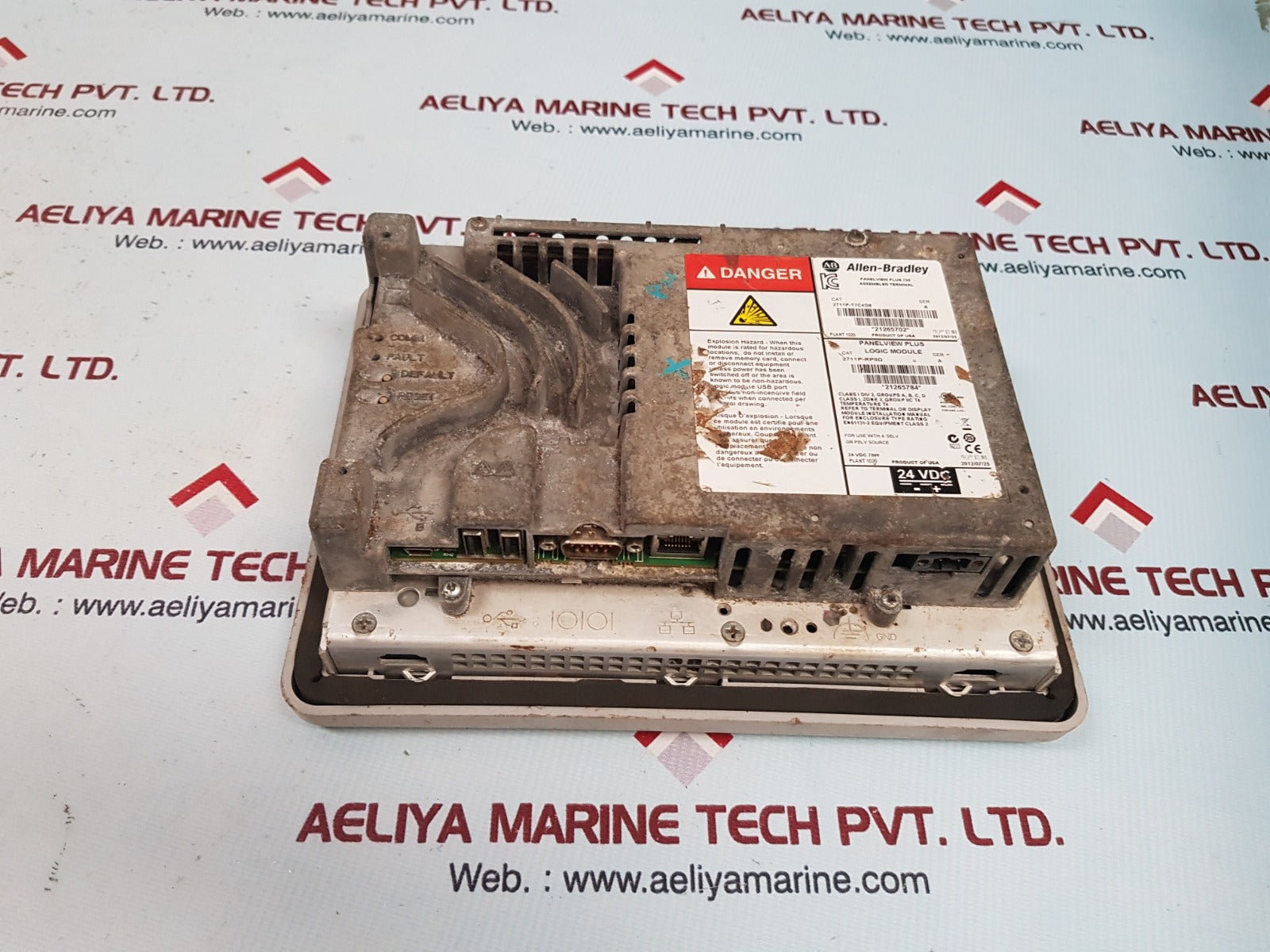 Allen-bradley panelview plus 700 panel 2711p-t7c4d8 ser a 