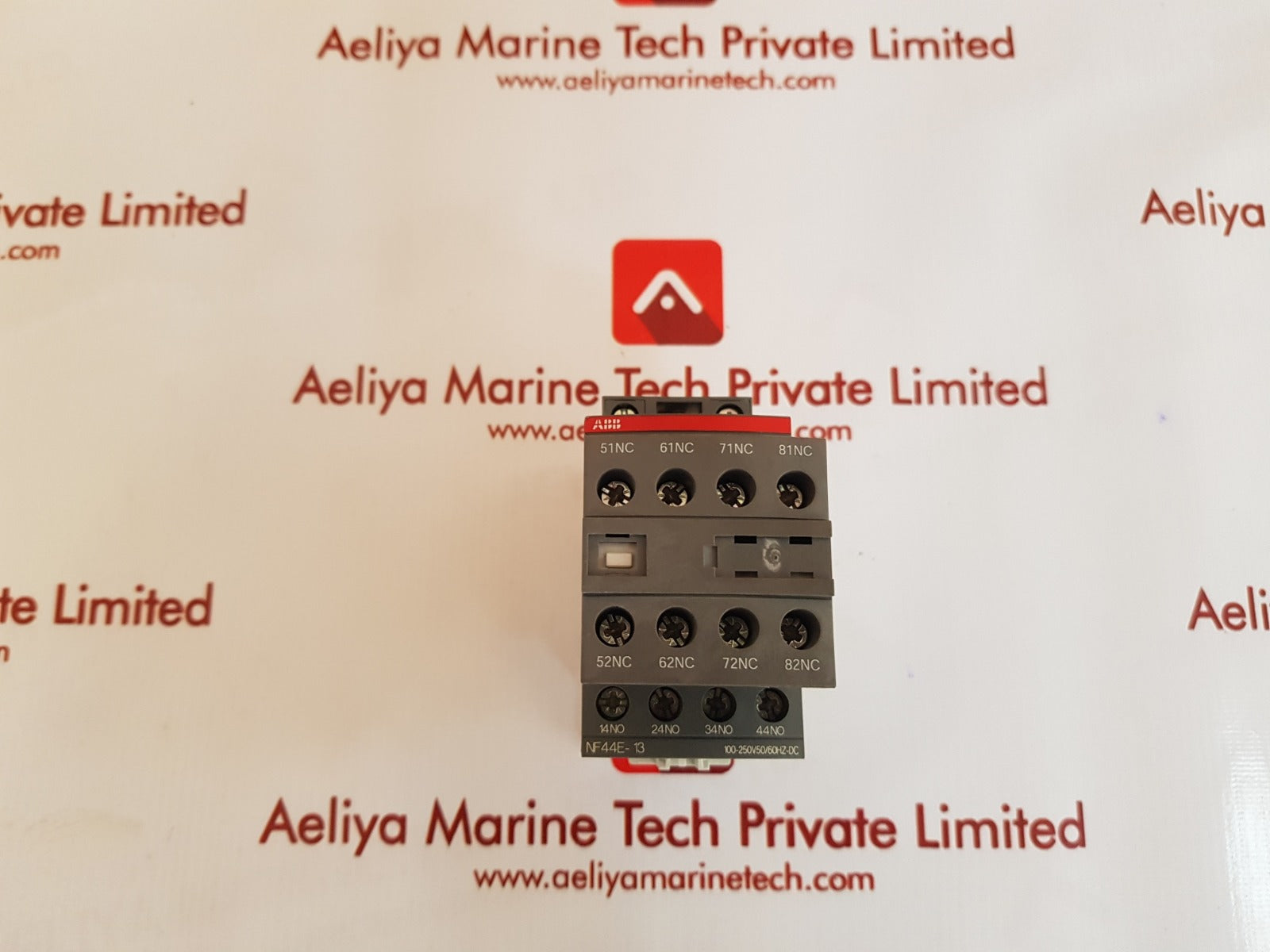 Abb nf44e-13 relay 100-250v50/60hz-dc coil