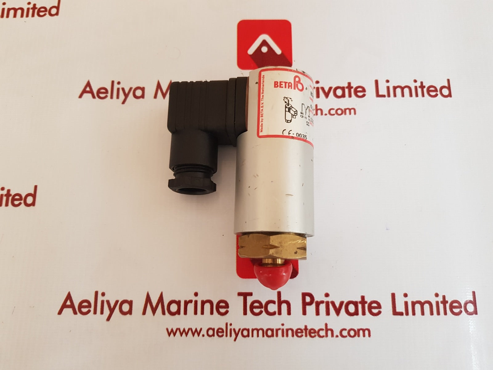 Beta b2-p504h-bxb-p2-bg-x1 pressure & temperature switche