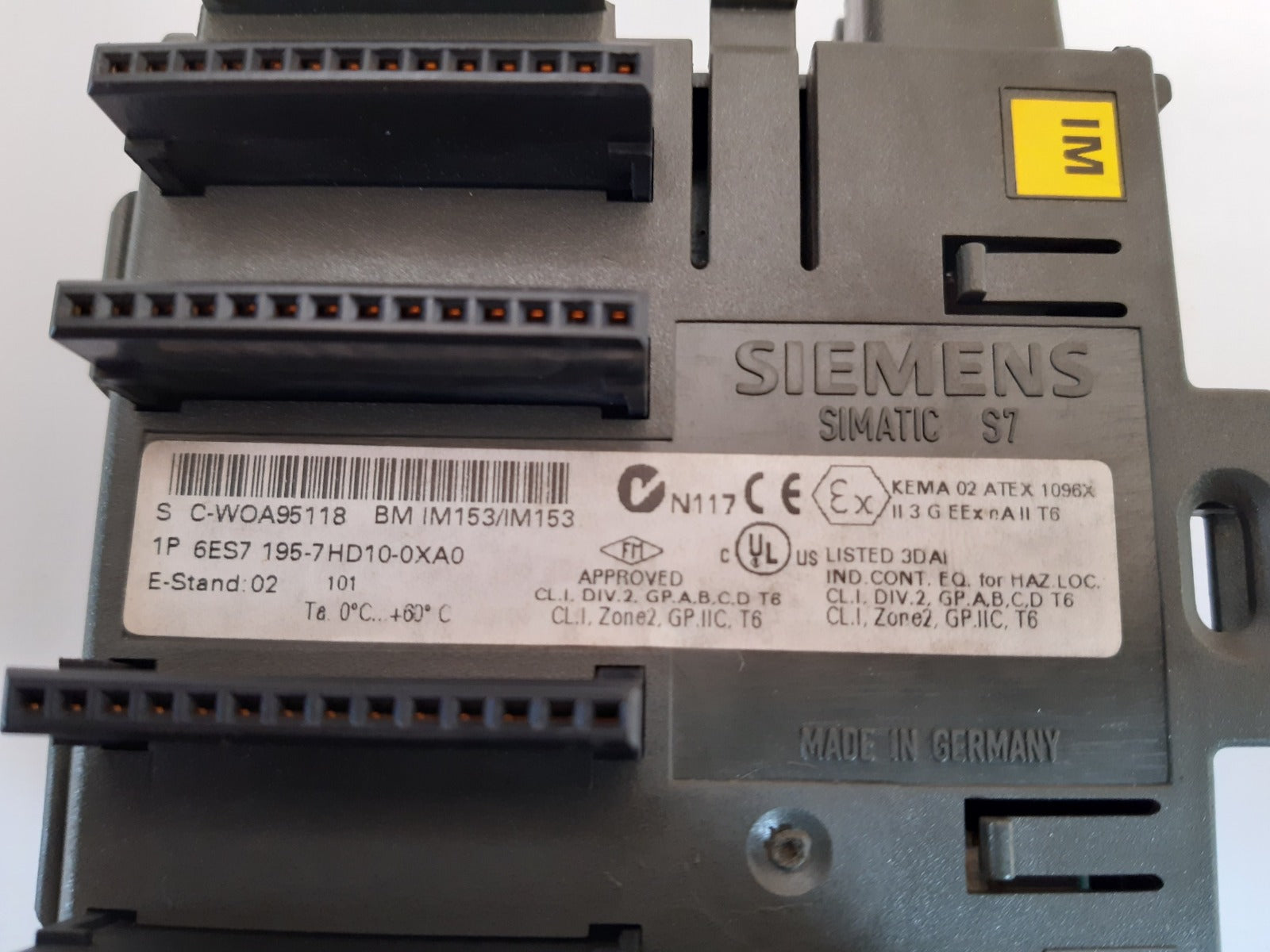 Siemens 6es7 195-7hd10-0xa0 bus module