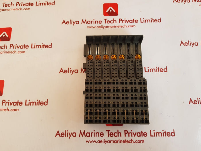 Siemens 6es7 193-4ca40-0aa0 terminal module 