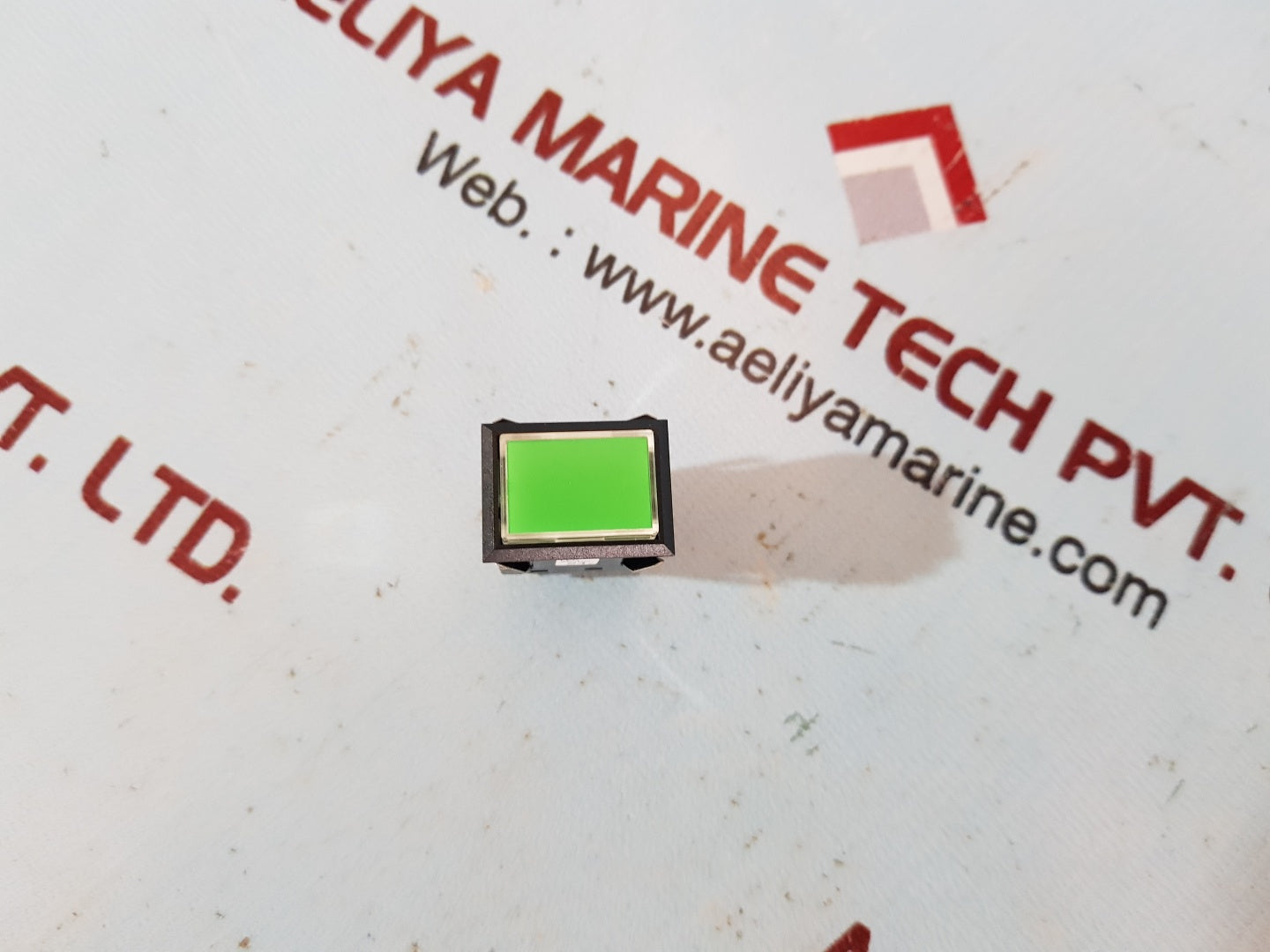 Idec ma3l-m push-button switch 12v ac/dc