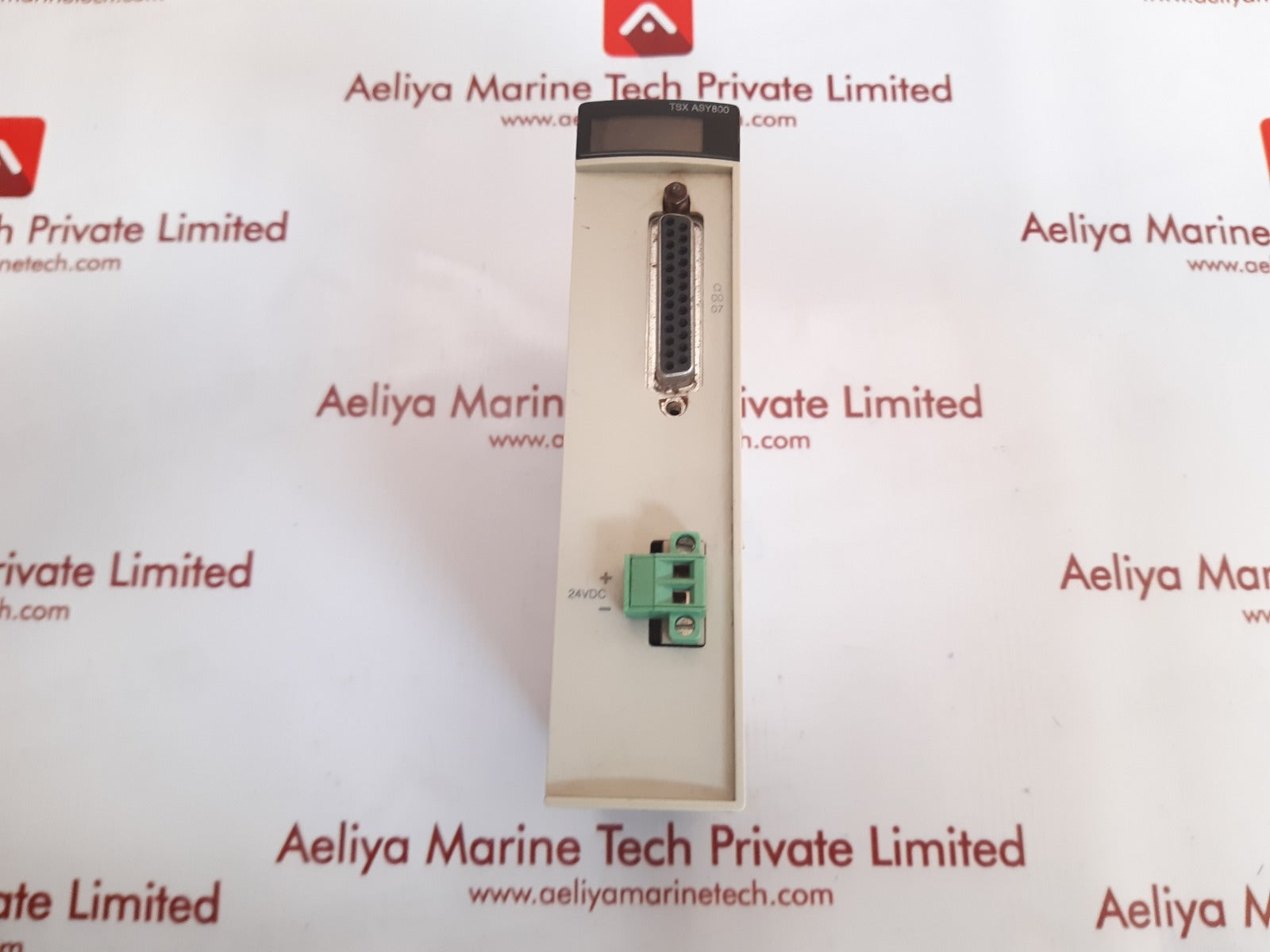 Schneider tsxasy800 analog output module 