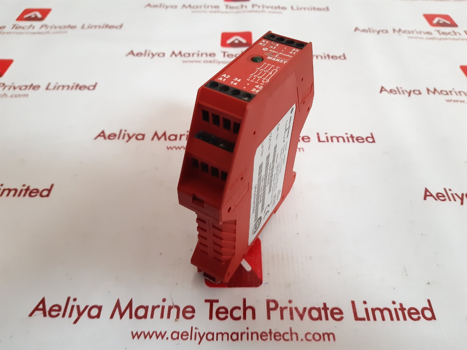 Allen bradley msr5t 440r-b23020 guard master safety relay