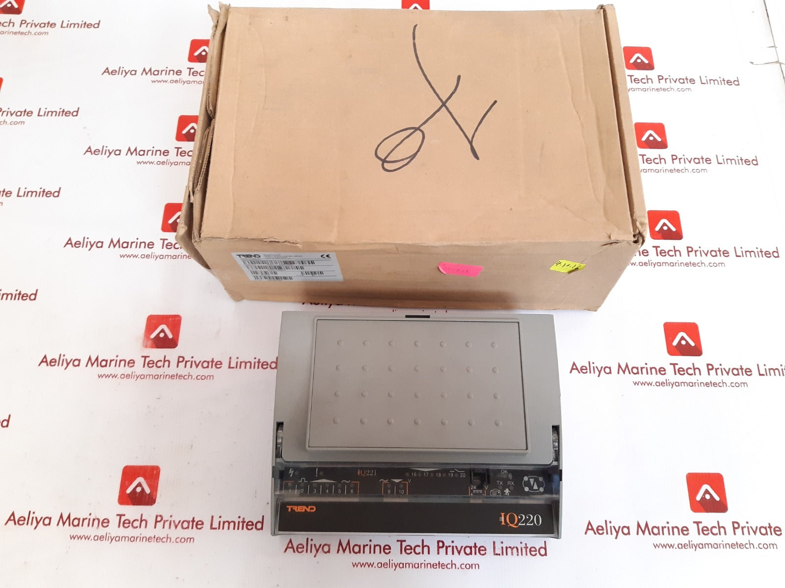 Trend iq221/unb/230v controller module iq221-400008