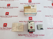 Siemens 7pu4340-2aj30  timing relay