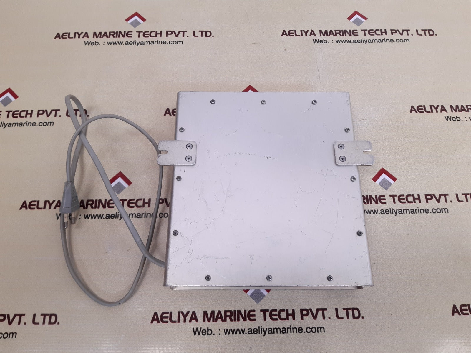 Kathrein super-compact vcg 40 amplifier 