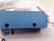 Parker m4121-1/4s2-6-5 valve