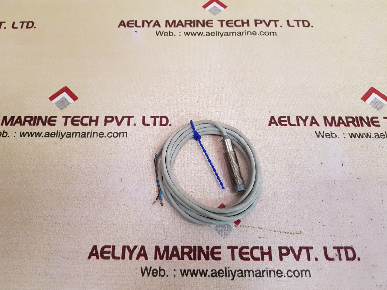 Rechner sensors ias-10-a22-s 102400 inductive sensors