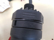 Honeywell 2106b1401 toxic sensor ppm: 1504
