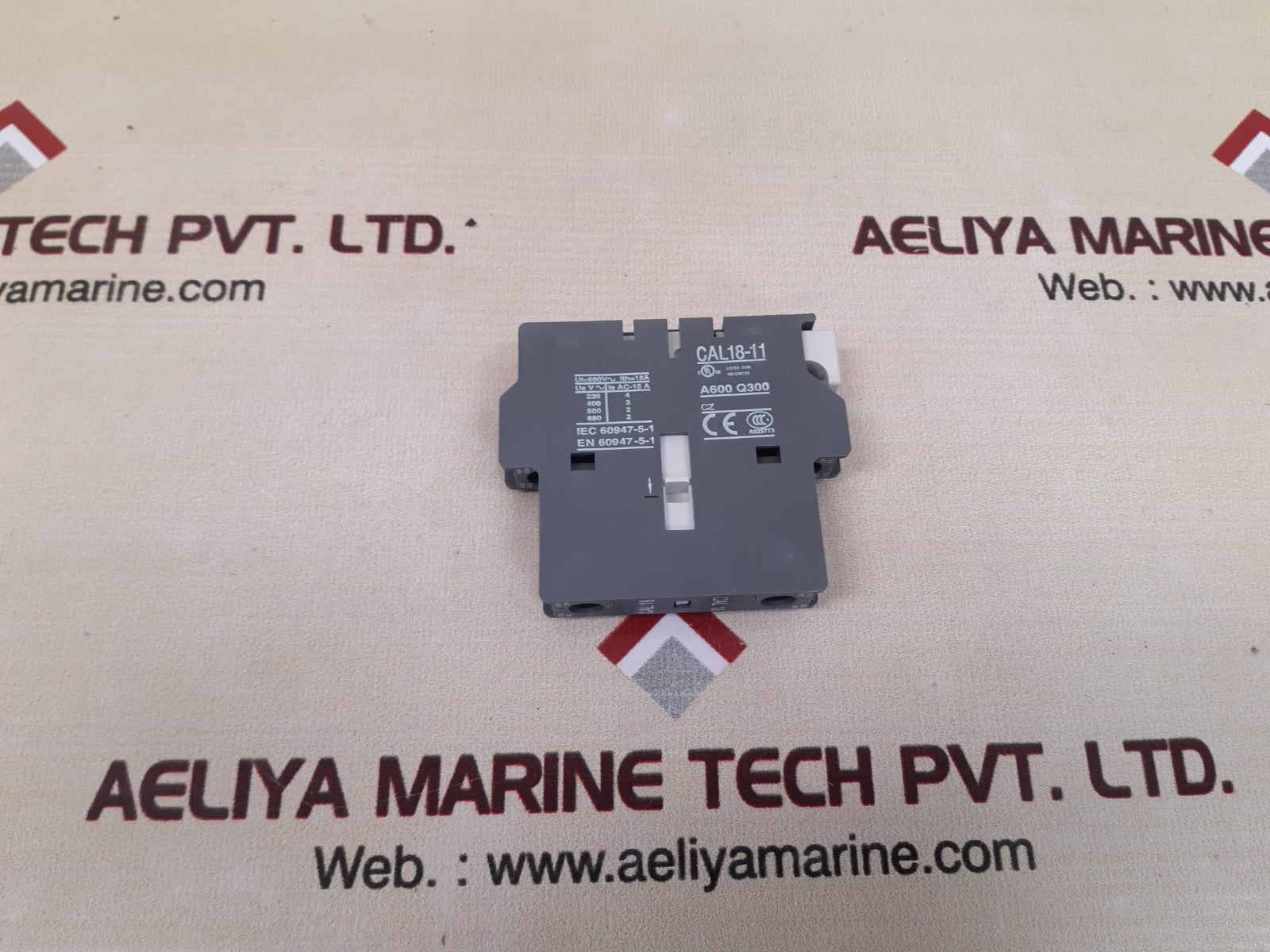 Abb cal18-11 auxiliary contact 1sfn010720r1011 New One