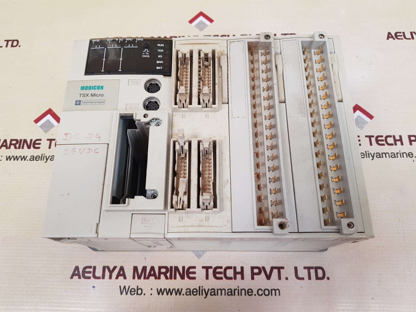 Schneider Tsx3721101 Tsx Micro Plc Base Controller Unit 24Vdc