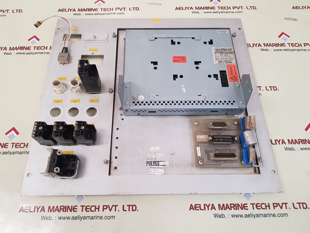 Allen-bradley 2Tt1001Cdn00N Series 8200 Hmi Operator Panel Control Monitor