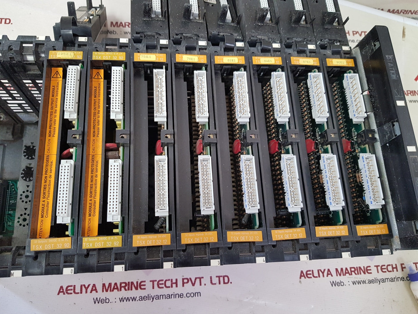 Telemecanique Tsxsup40,Tsxles20,Tsxdet3212 Module Rack
