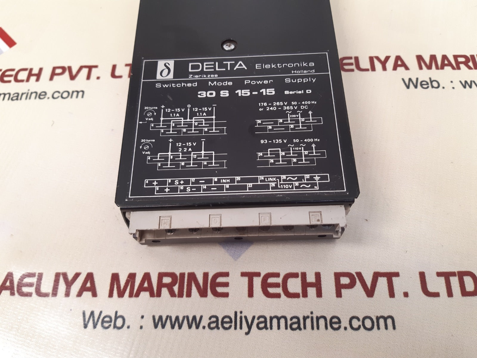 Delta 30 s 15-15 switched mode power supply