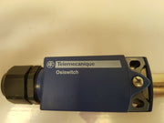Telemecanique/schneider zcp21  limit switch + zcy18 roller lever