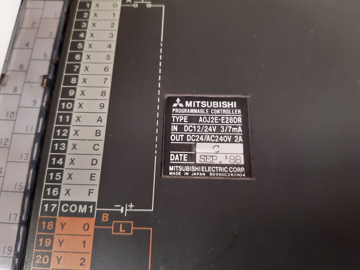 Mitsubishi aoj2e-e28dr programmable controller