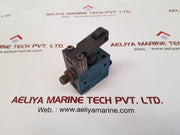 Wabco 3630070010 directional valve with roller lever