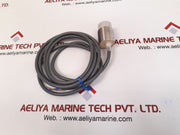 Omron e2e-x18my2 proximity switch
