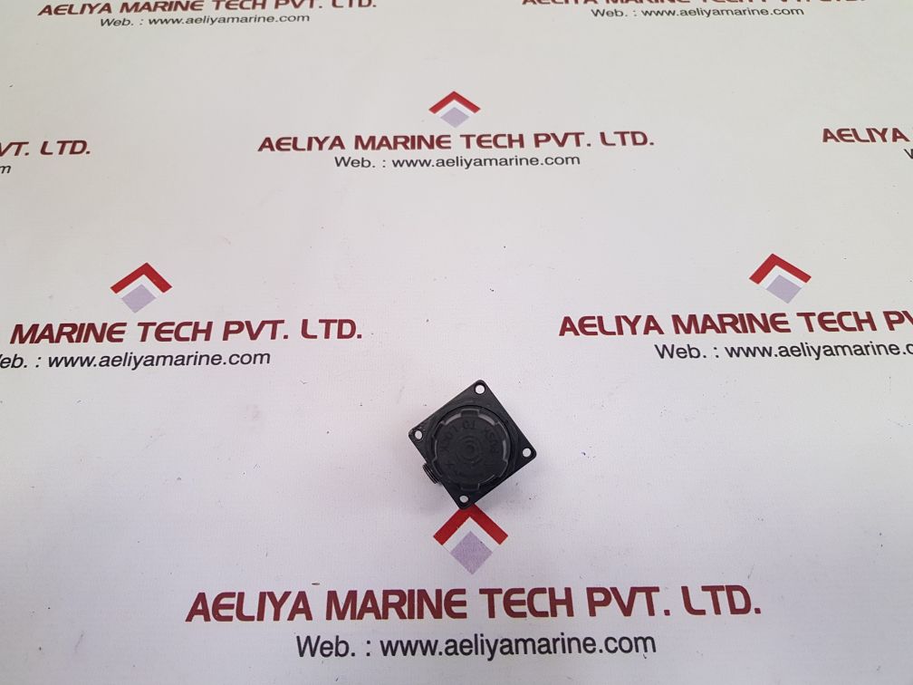 Wilkerson r00-02-000 air regulator