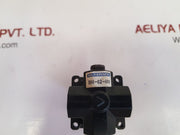 Wilkerson r00-02-000 air regulator