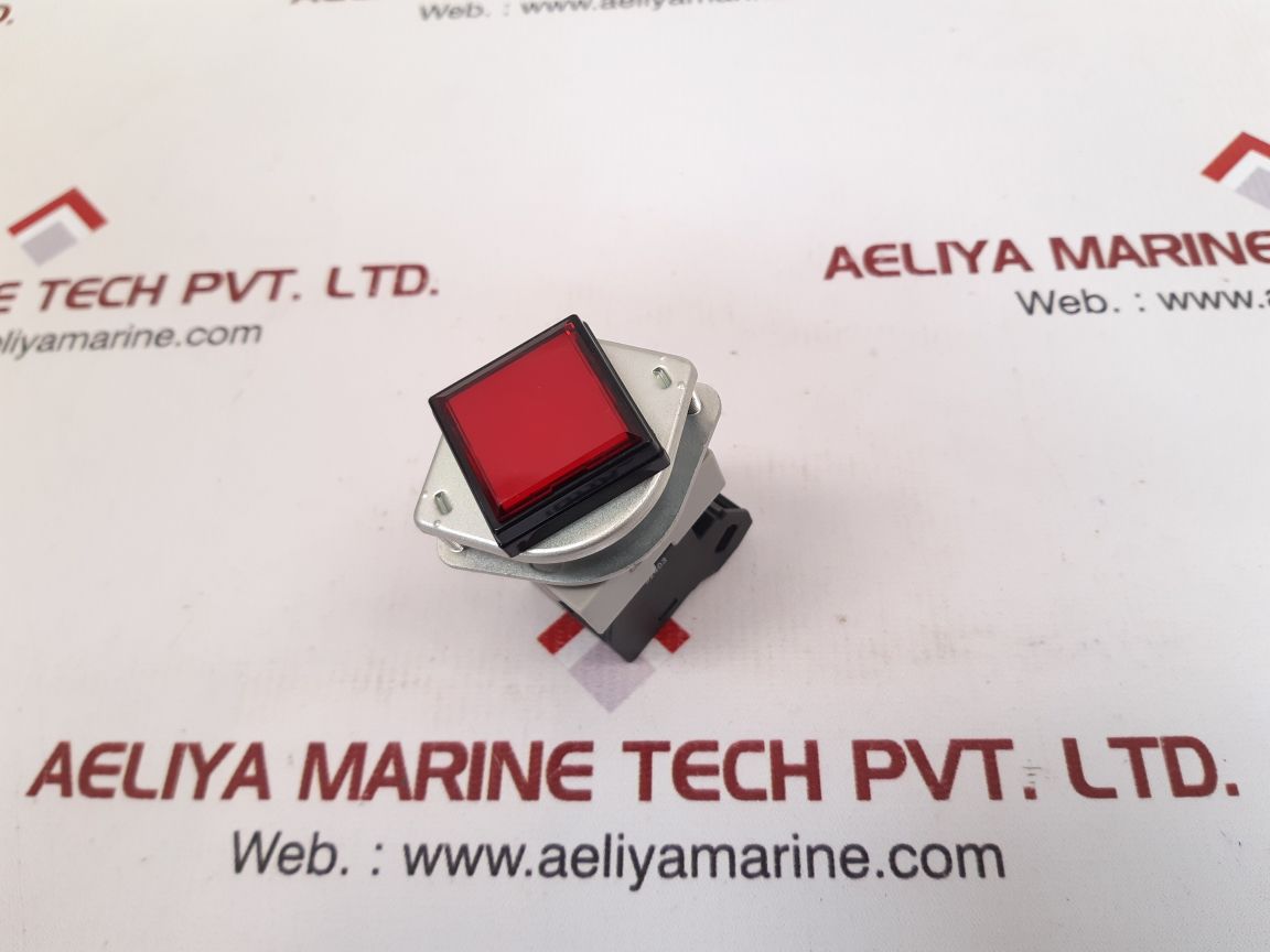 Idec upqs1b16dnr control unit push button 