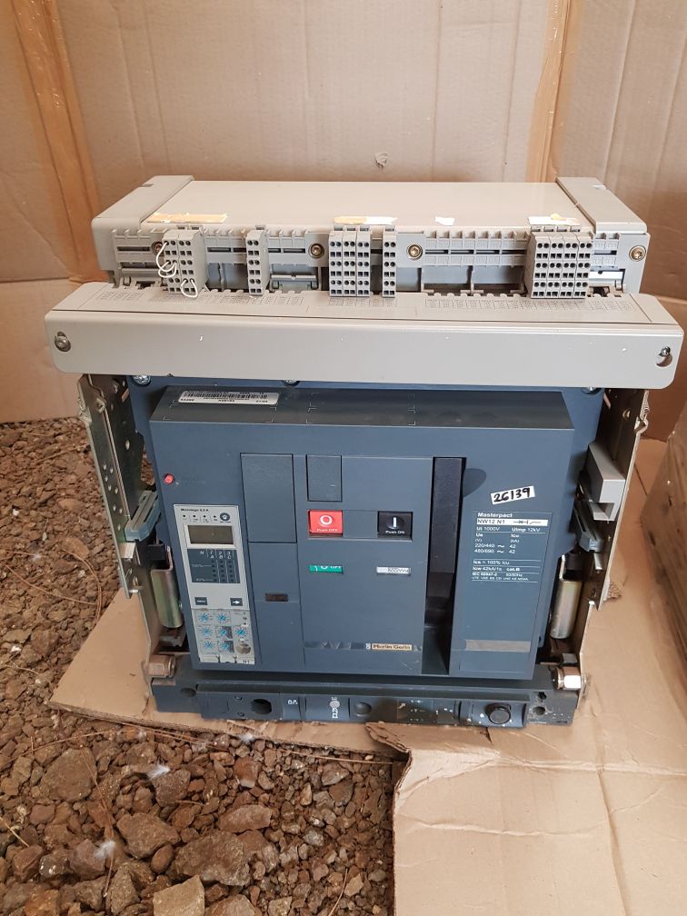 Merlin Gerin Nw12 N1 Masterpact Circuit Breaker Micrologic 6.0A 1250A