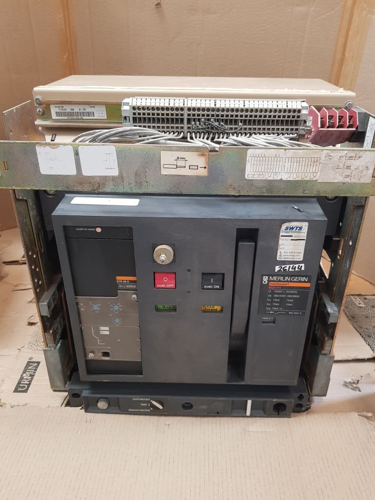 Merlin gerin m25 h1 circuit breaker 440v