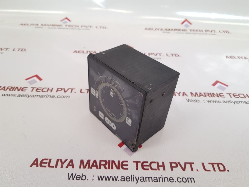 Deif Csq-2 Marine Synchro Scope Relay 450 V
