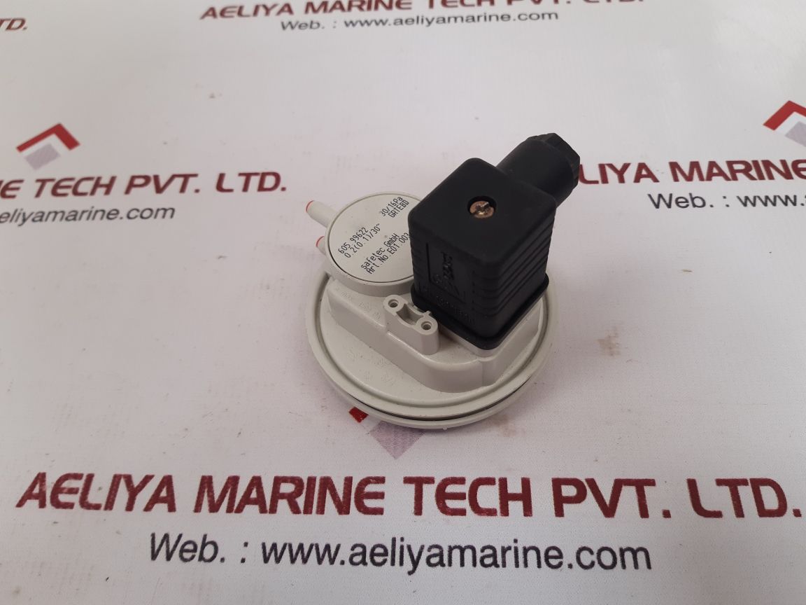 Safetec E01.003 Airflow Indicator 605.99622 30/16Pa