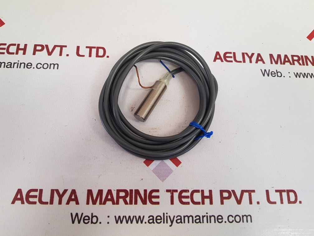Omron corporation e2e-x2y1 proximity switch
