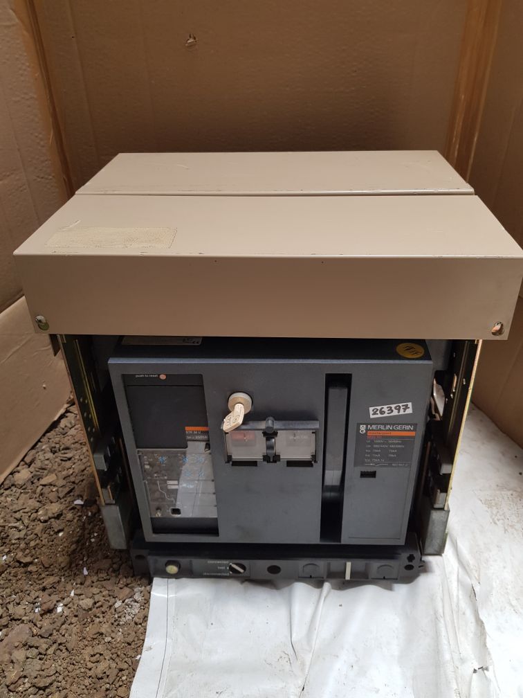 Merlin gerin masterpact m25 h1 circuit breaker