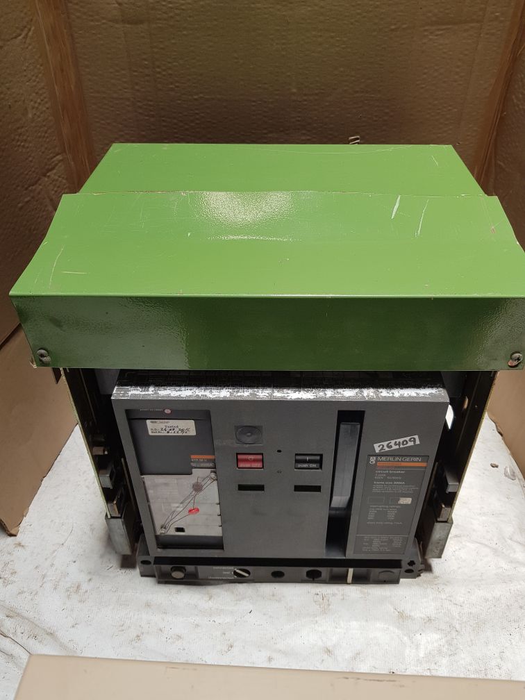 Merlin gerin masterpact mp20 h2 circuit breaker str 58 u