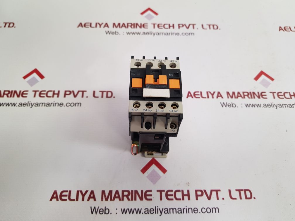 Telemecanique Ca3 Dn40 Control Relay 10A 750V
