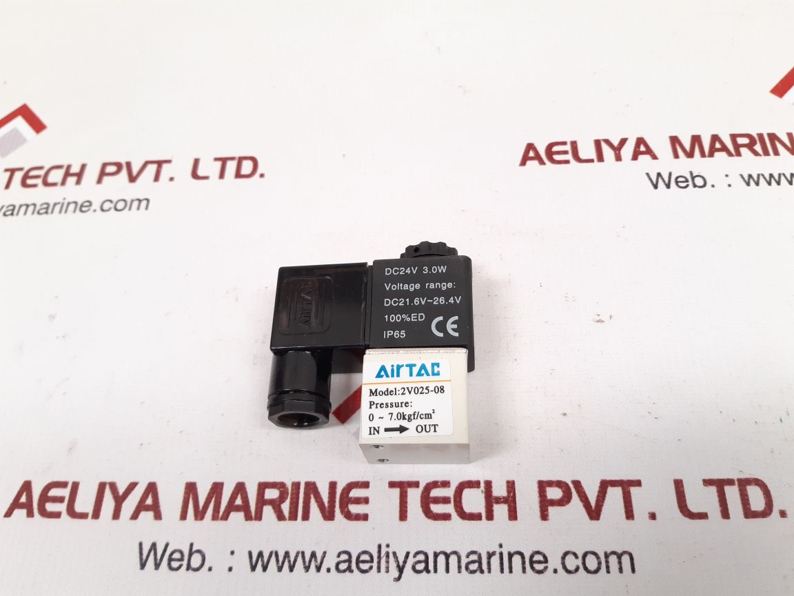 Airtac 2V025-08 Solenoid Valve 220 Vac