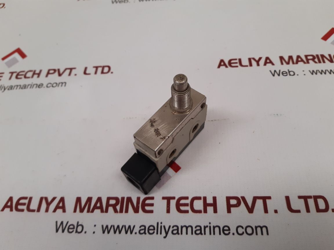 Hanyoung Zcn-p501A Limit Switch 10A-250Vac