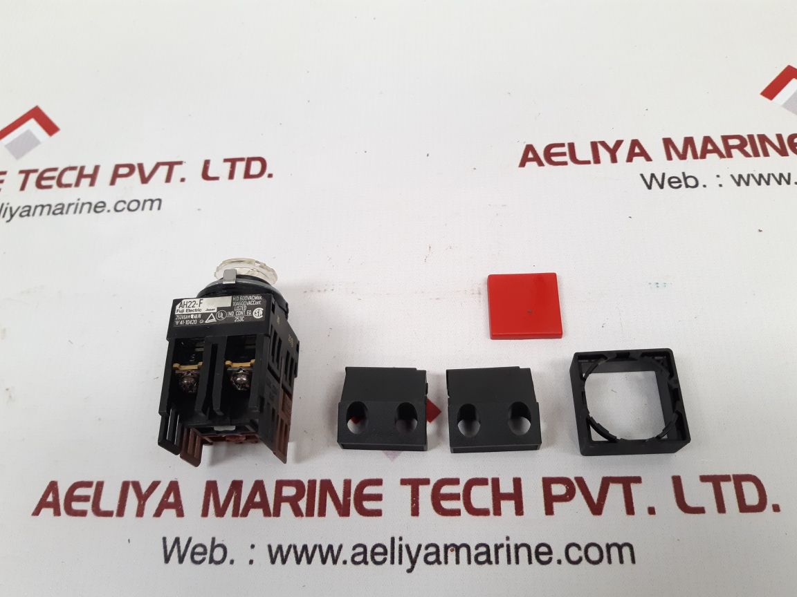 Fuji Electric Ah22-f Command Switch Push Button used