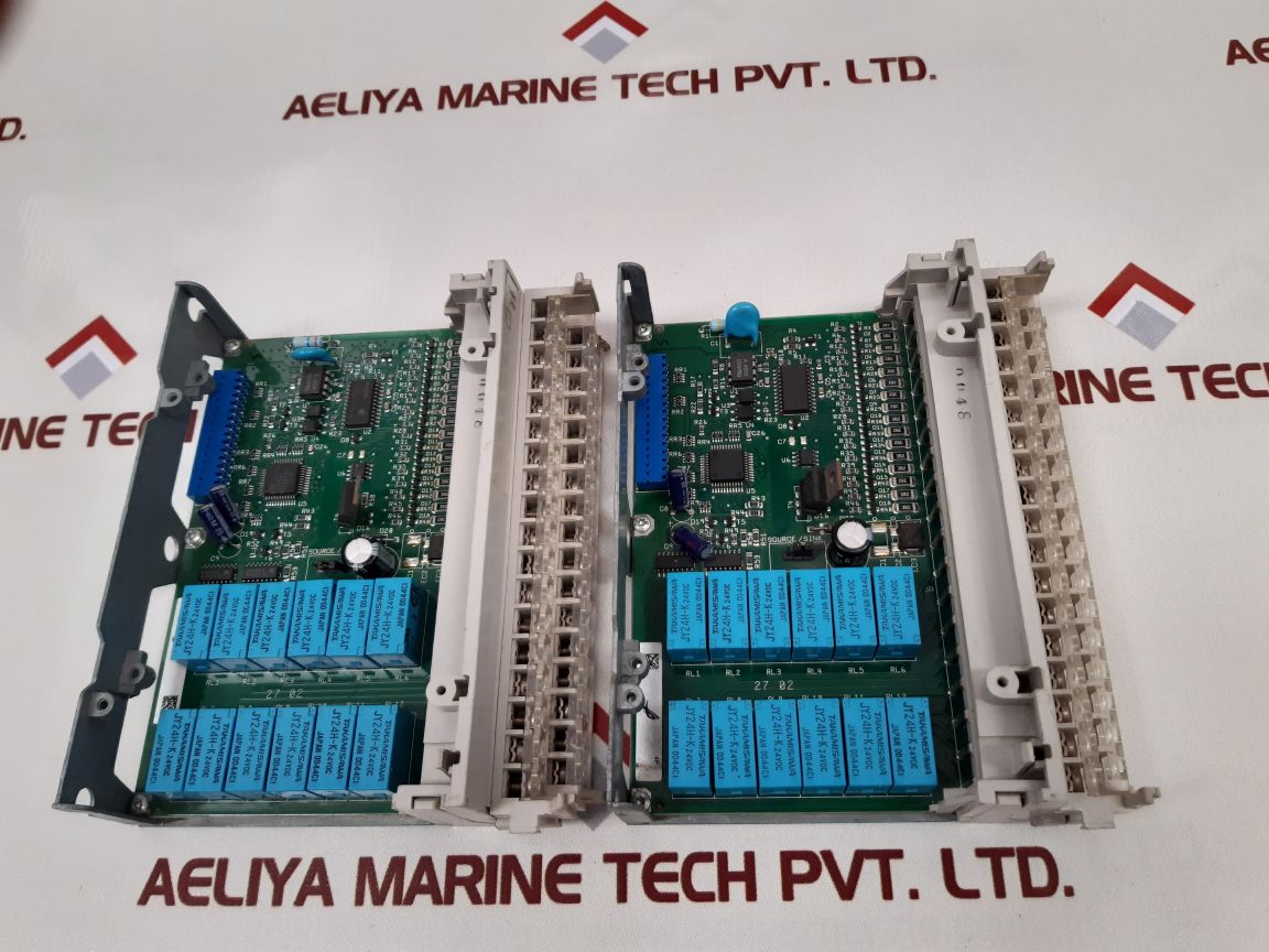 Schneider Tsxdmz28Dr Plc I/O Module Pv:02 Rl:02