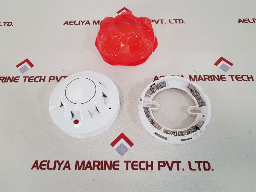 Eltek 55000-200 mar series 60 ionisation smoke detector