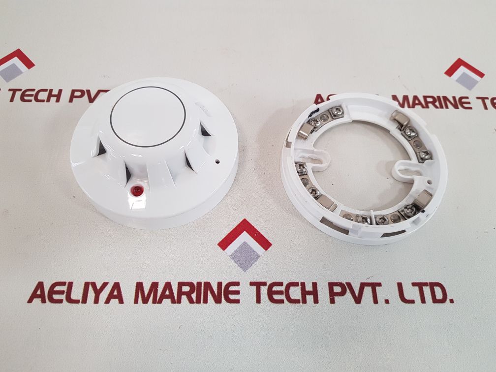 Eltek 55000-200 mar series 60 ionisation smoke detector