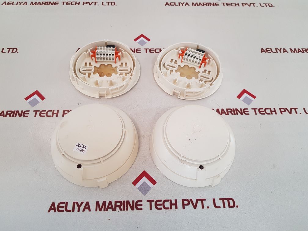 Siemens Cerberus do1152a optical smoke detector 486705gc